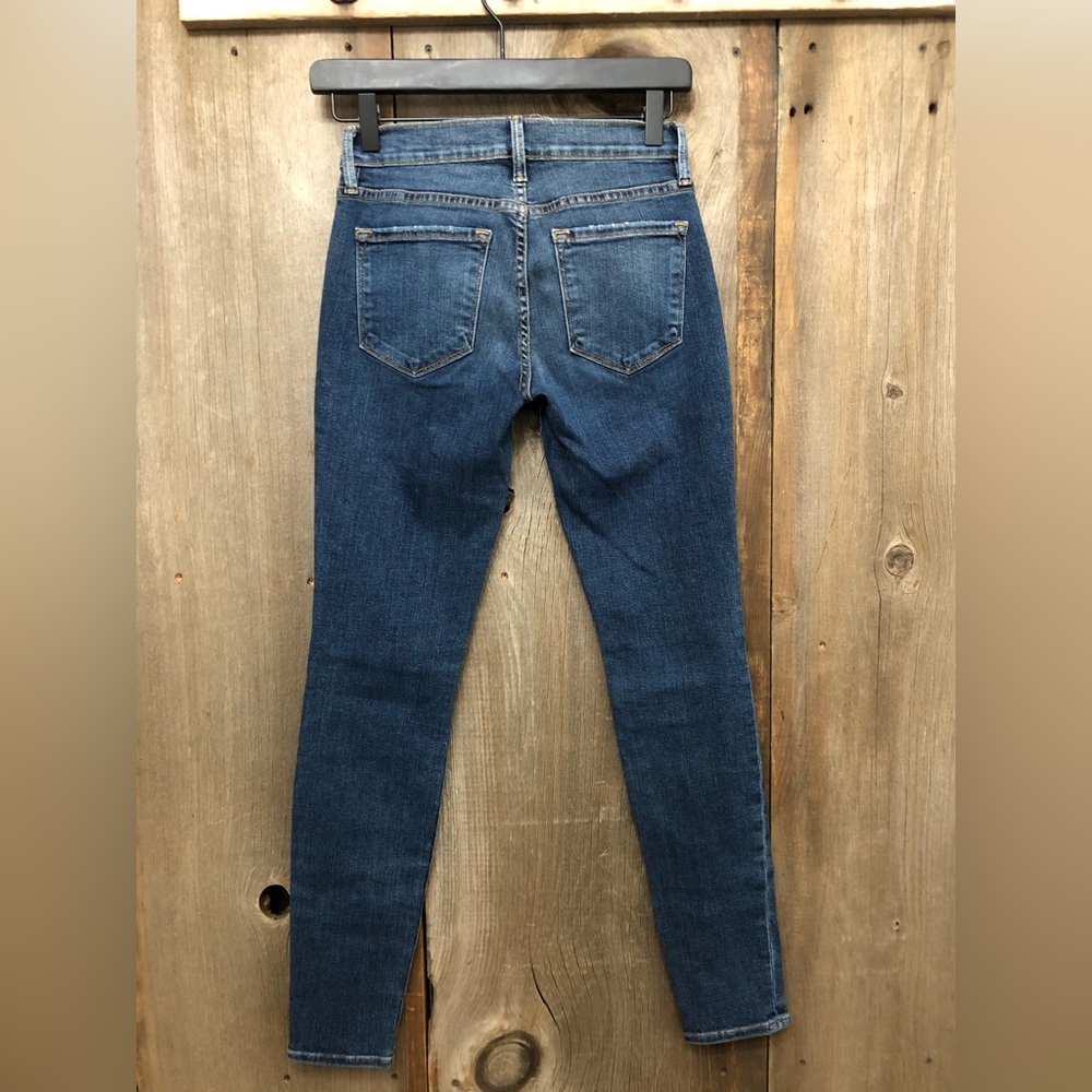 Frame Denim Le Skinny de Jeanne in Fillmore Blue Wash Size 24 - Picture 3 of 17